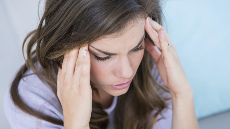 Katër këshilla të dobishme për të parandaluar migrenën