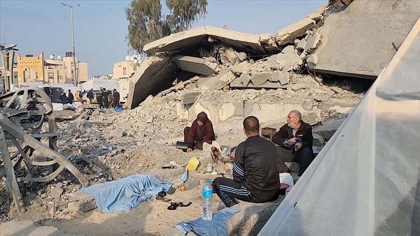 Familja palestineze që migroi nga Gaza në Rafah, përpjekje për mbijetesë mbi rrënojat e një shtëpie