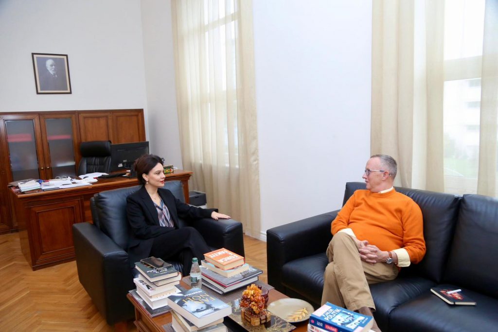 Spiropali takon drejtorin e Institutit Republikan Ndërkombëtar: Bashkëpunime të reja na presin