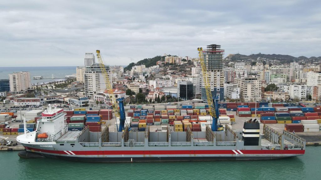 Porti i Durrësit, nis puna për përpunimin e mallrave për 2024