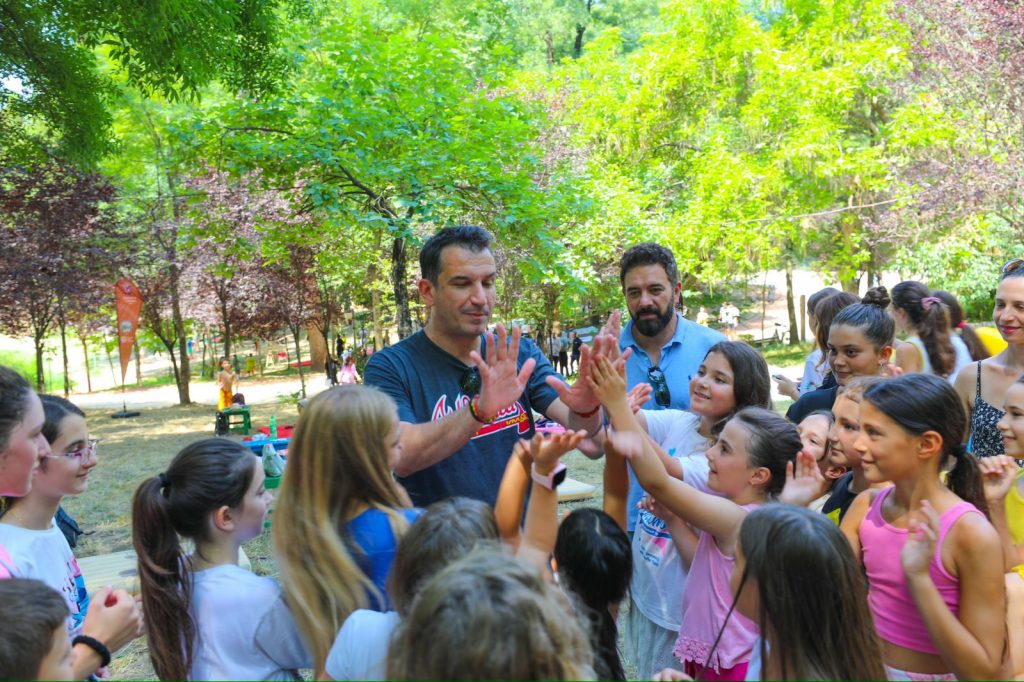 Kampe verore për fëmijët në Tiranë