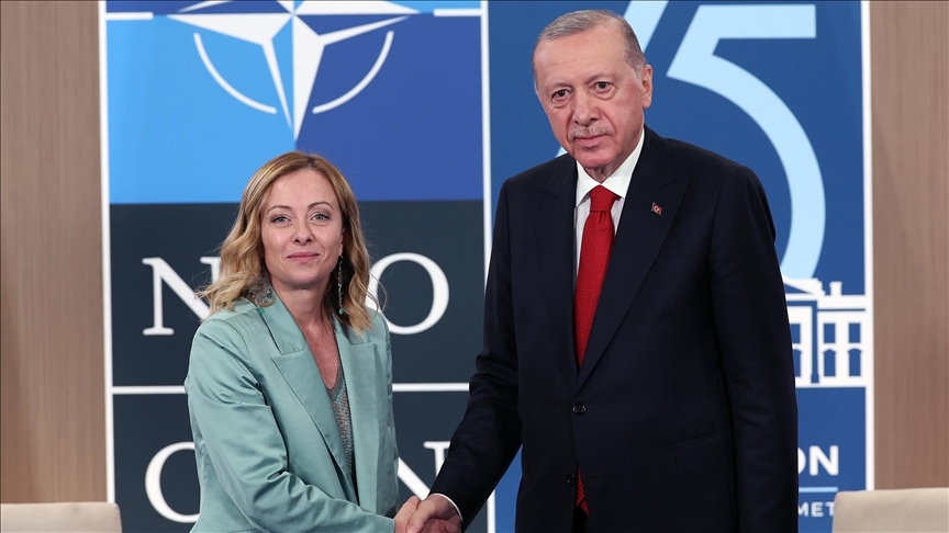 Erdoğan dhe Meloni diskutojnë mbi marrëdhëniet mes dy vendeve