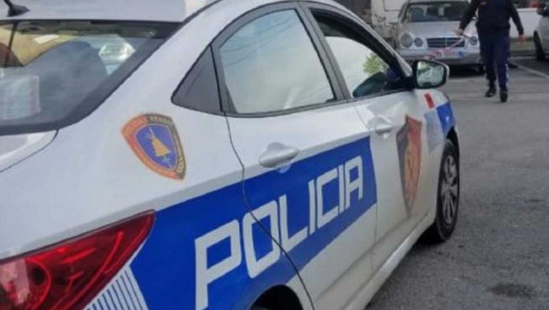 Iu gjet kokainë dhe municioni luftarak në makinë, arrestohen dy persona në Tiranë