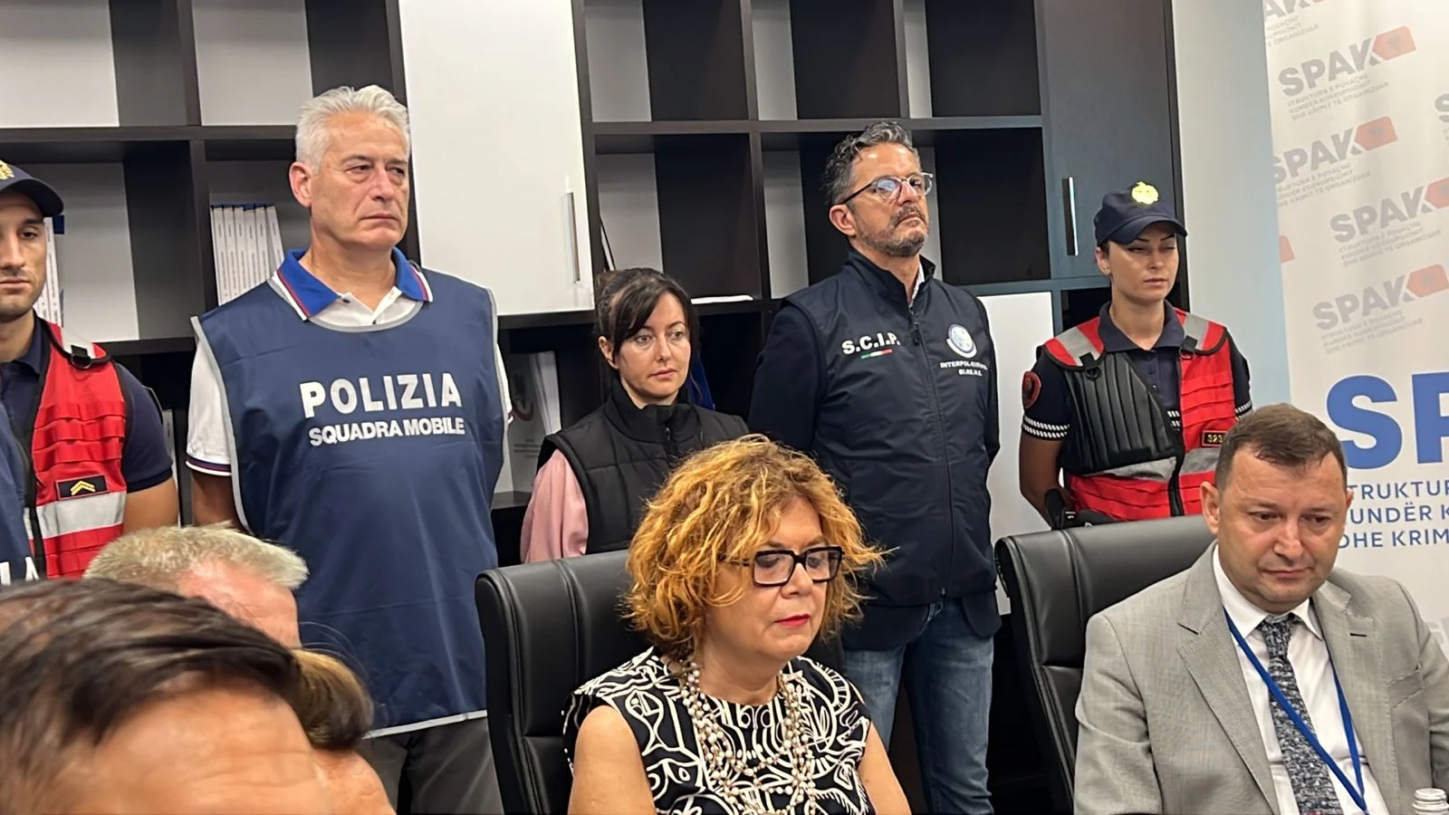 Mashtrimi në Call Center, prokurorja italiane: Mashtruesit ishin profesionistë të lartë, shenjëstronin të moshuarit