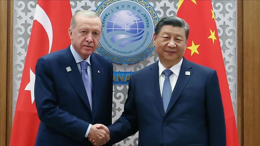 Erdoğan takohet me presidentin e Kinës në Astana