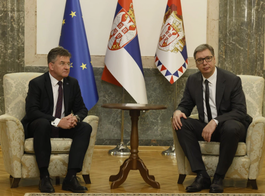 Vuçiç pas takimit me Lajçakun: Kthehemi në dialog vetëm përmes zbatimit të Marrëveshjes së Brukselit