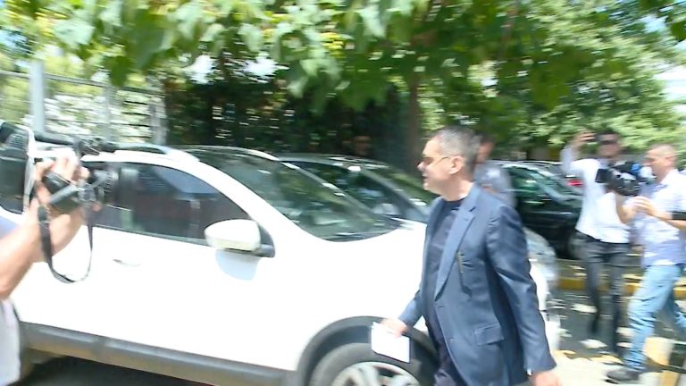 Hetimet ndaj tij, ish-ministri Arben Ahmetaj paraqitet në SPAK