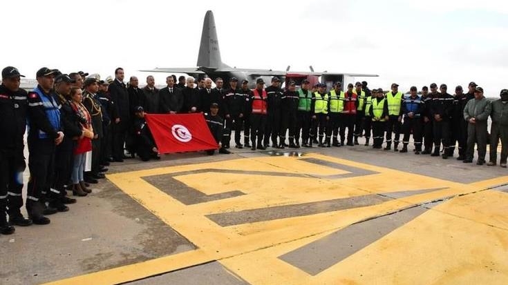 Tunizia dërgon në Egjipt një avion me pajisje mjekësore dhe ushqime për Gazën