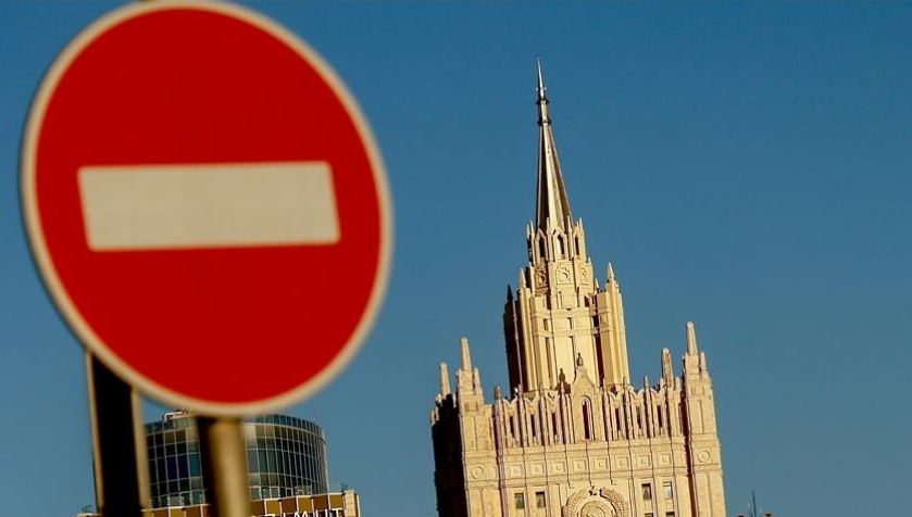 Rusia paralajmëron: Furnizimi i Ukrainës me armë bërthamore çon në kolaps global dhe të pakthyeshëm