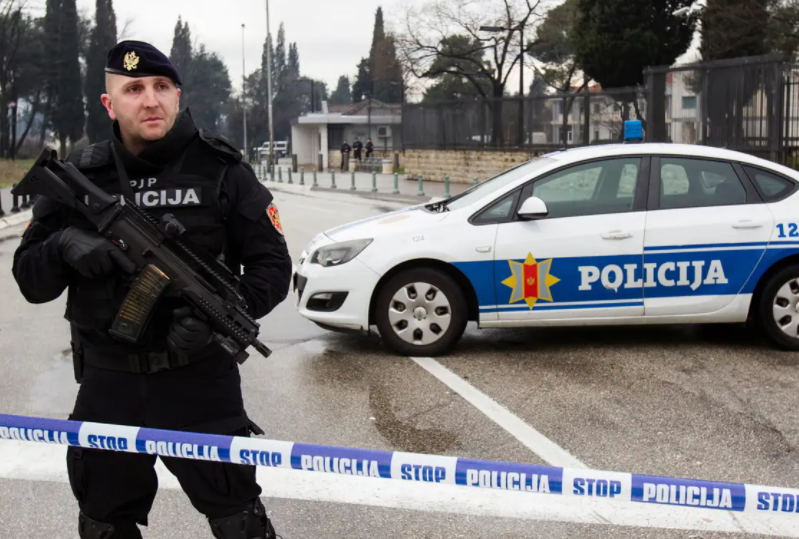 Mali i Zi/ Njoftime për bombë në disa shkolla dhe godinën e Kuvendit