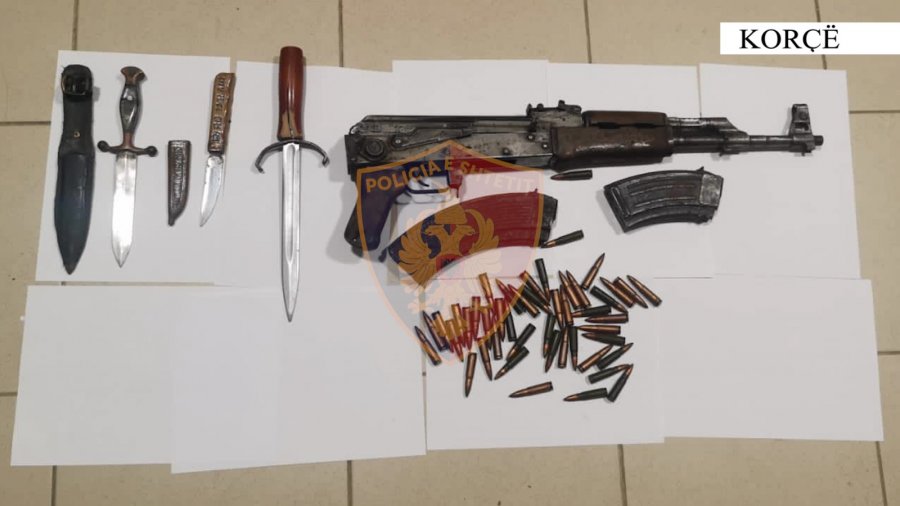 Armë dhe drogë, arrestohet 22-vjecari në Korçë