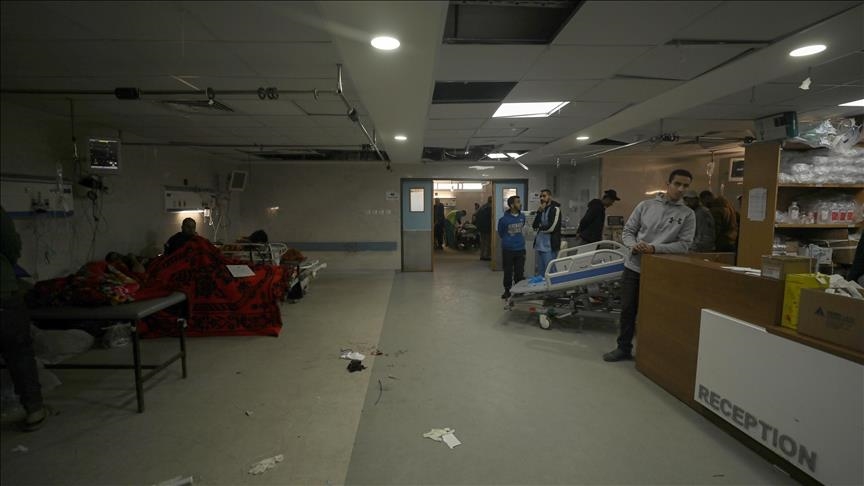Ushtria izraelite kërkon evakuimin e spitalit Al-Shifa në Gaza