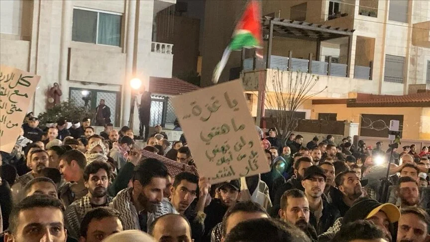 Jordanezët vazhdojnë protestat e tyre të solidaritetit me Gazën