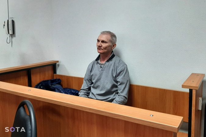 Foli kundër luftës/ Dënohet me dy vite burg 54-vjeçari rus