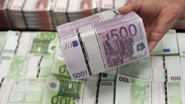 Qeveria ka marrë 753 mln euro borxh, që nuk i përdor