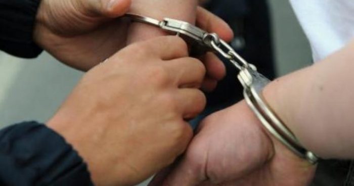 Thyen masën e sigurisë ‘arrest shtëpie’, arrestohet 50-vjeçari në Mallakastër