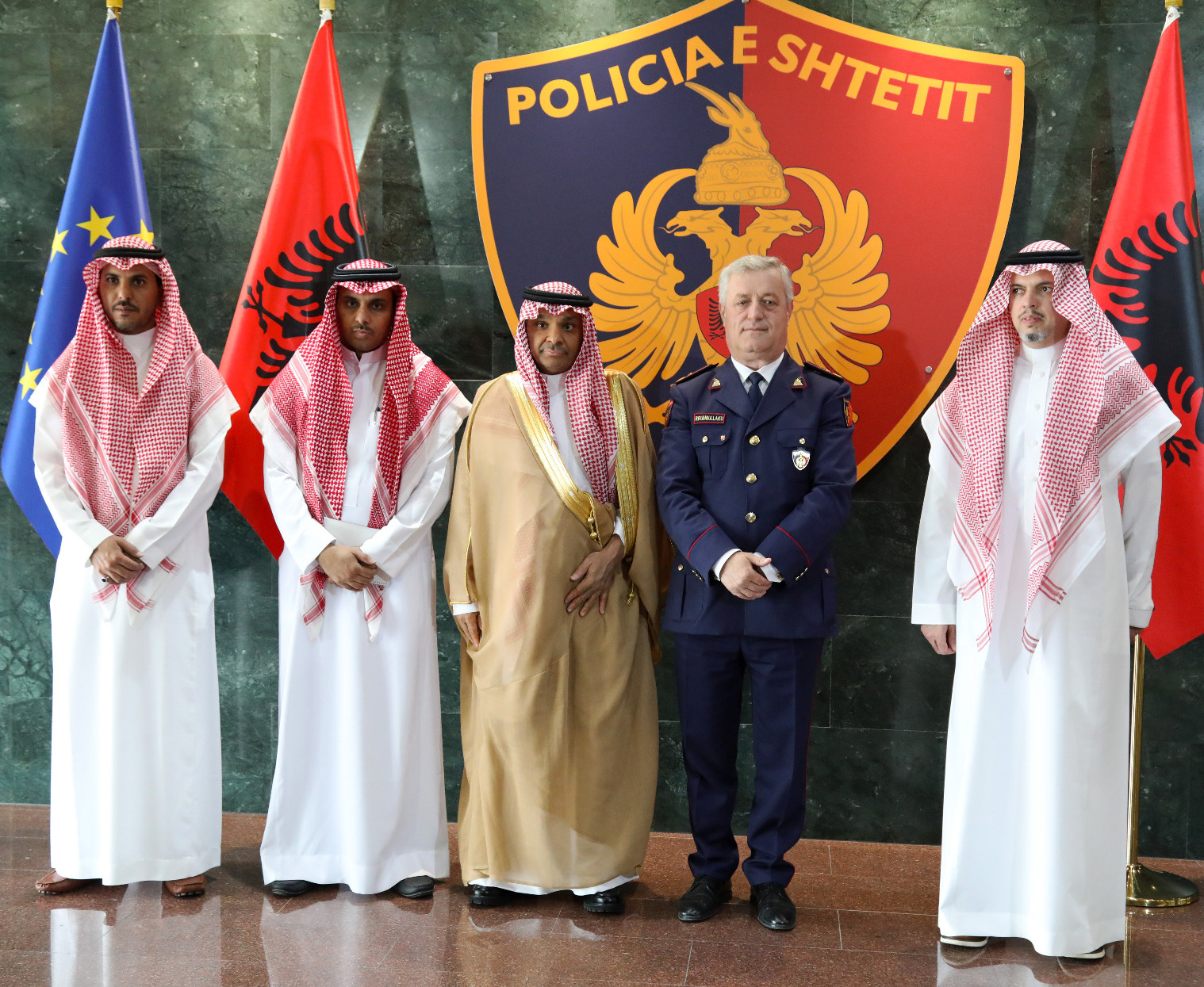 Bashkëpunim mes dy policive, Rrumbullaku takon delegacionin e lartë nga Ministria e Brendshme e Mbretërisë së Arabisë Saudite