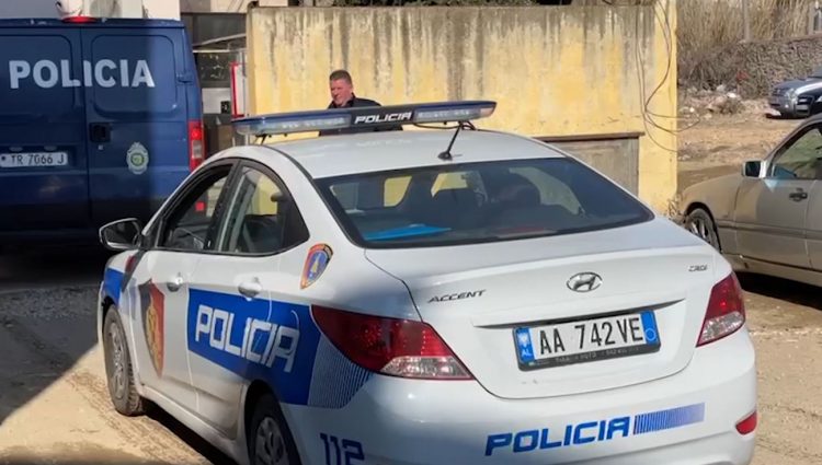 U arrestua nga Policia e Tiranës, si përfitoi 570 mijë euro duke mashtruar 30-vjeçarja