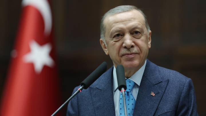 Përfundoi votimi i shtetasve turq jashtë vendit, Erdoğan falënderoi votuesit