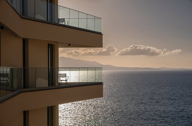 Ndërtuesit: Rritet me 30% kërkesa për apartamente në bregdet, 40% e blerjeve nga të huaj