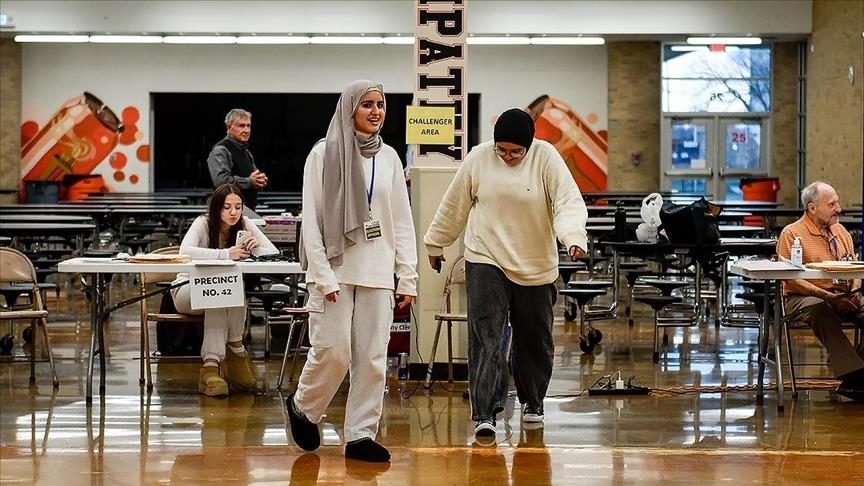 Votuesit myslimanë në qytetin Dearborn të Miçiganit refuzuan Demokratët për shkak të qëndrimit mbi Gazën