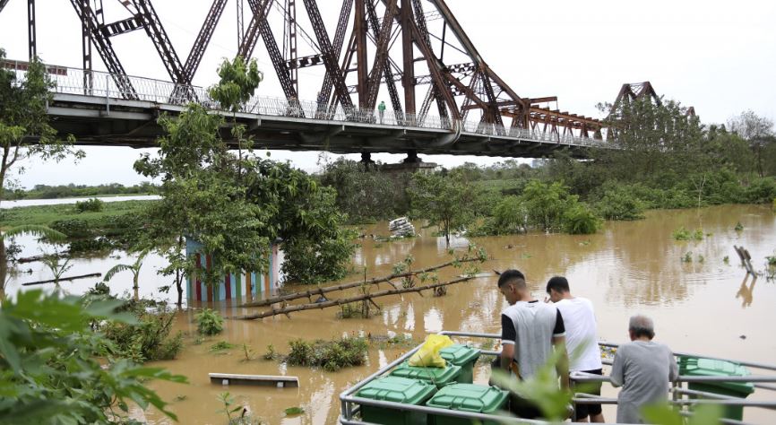 Të paktën 197 të vdekur dhe 128 të zhdukur nga supertajfuni në Vietnam