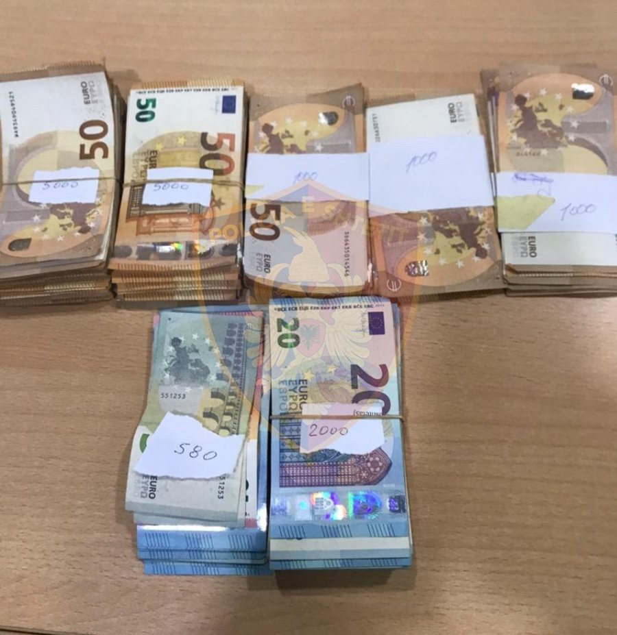 Sekustrohen 15 580 euro në Kapshticë, procedohet 30 vjeçari nga Manza