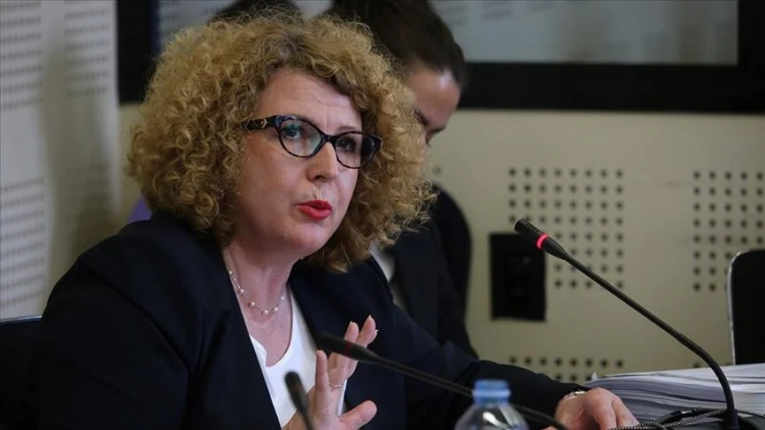 Kosovë, ministrja Hajdari u ftua nga Prokuroria lidhur me dyshimet për keqpërdorimin e detyrës zyrtare