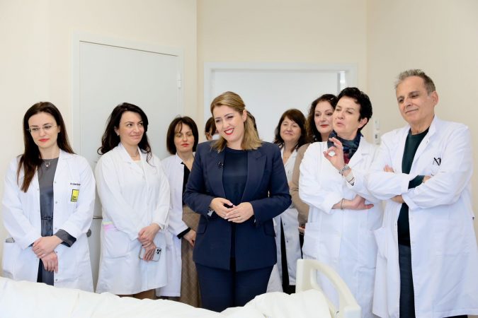 Hapen 7 shërbimet e para në spitalin qendror në QSUT, Manastirliu: Shërbime ultramoderne, do të rritet cilësia!
