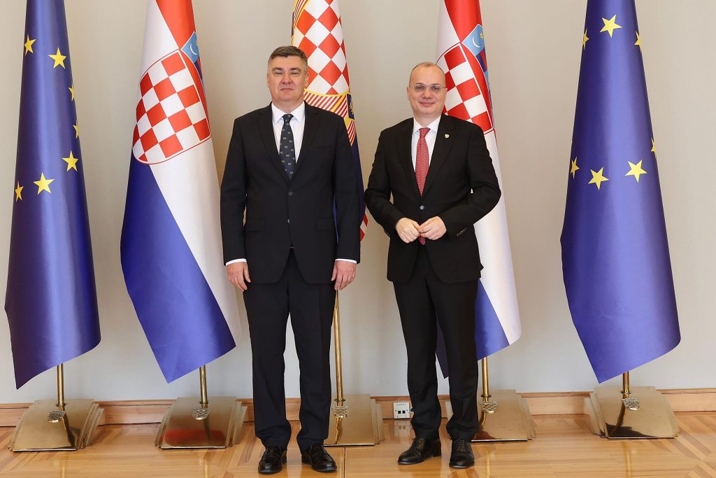 Hasani takim me presidentin kroat Milanović: Diskutuam për dialogun politik, çështjet rajonale e globale