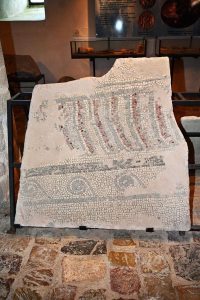 “Mozaiku i Antikitetit” i ekspozuar në muzeun e Kalasë së Rozafës