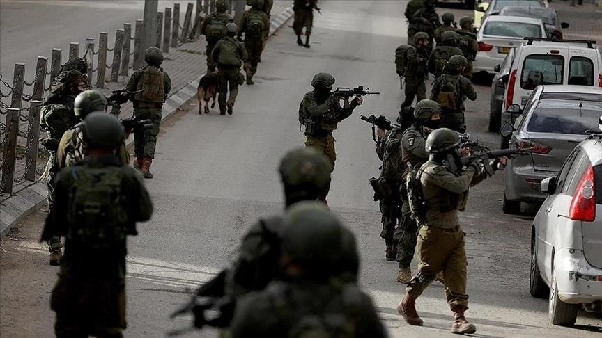 Ushtria izraelite kreu bastisje dhe arrestime në Bregun Perëndimor