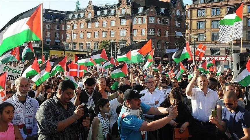 Danimarkë, 28 restorante hoqën Coca-Cola-n nga menutë për të bojkotuar Izraelin