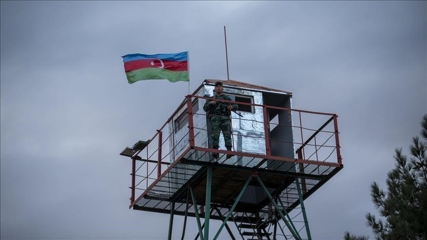 Azerbajxhani i kundërpërgjigjet zjarrit ndërkufitar nga Armenia