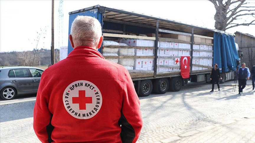 Maqedoni e Veriut, nisen 2 kamionë me ndihma për në Türkiye