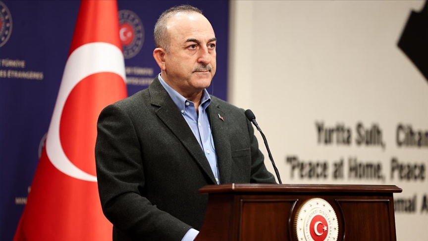 Çavuşoğlu: Türkiye ka ofruar hapjen e 2 pikave kufitare me Sirinë për dërgimin e ndihmave për tërmetet