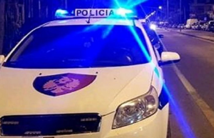 Plagosi me armë zjarri në mes të gjimnazit 15-vjeçarin në Laç, arrestohet adoleshenti! U kap në një banesë të braktisur në Kurbin