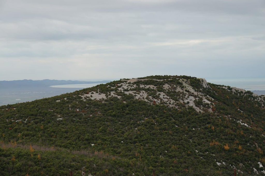 Kalaja e Sebastes – pasuri arkeologjike që fton turistët ta njohin