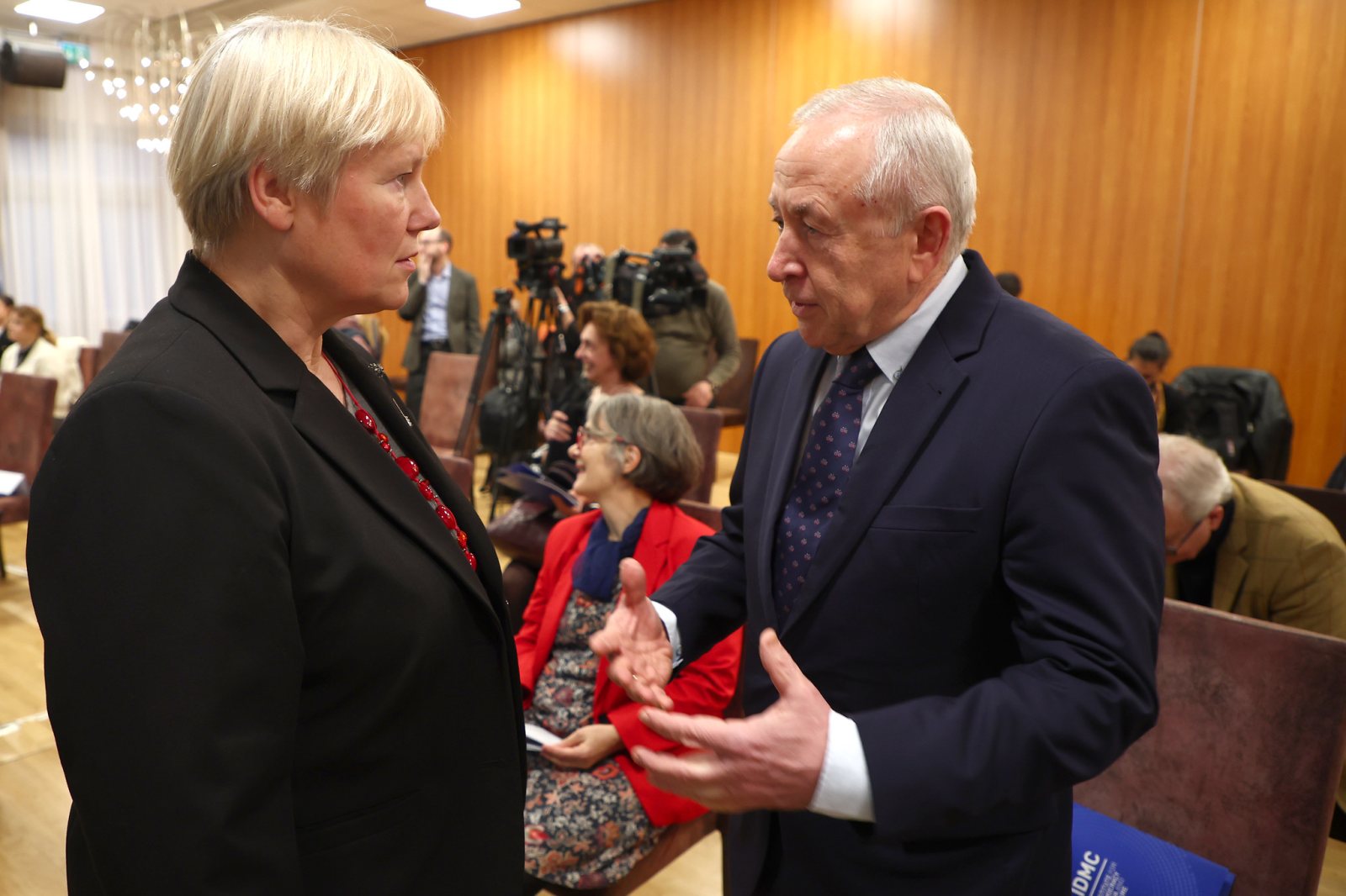 Hohmann: Shqipëria mund të mësojë nga projekti i paqes së BE-së