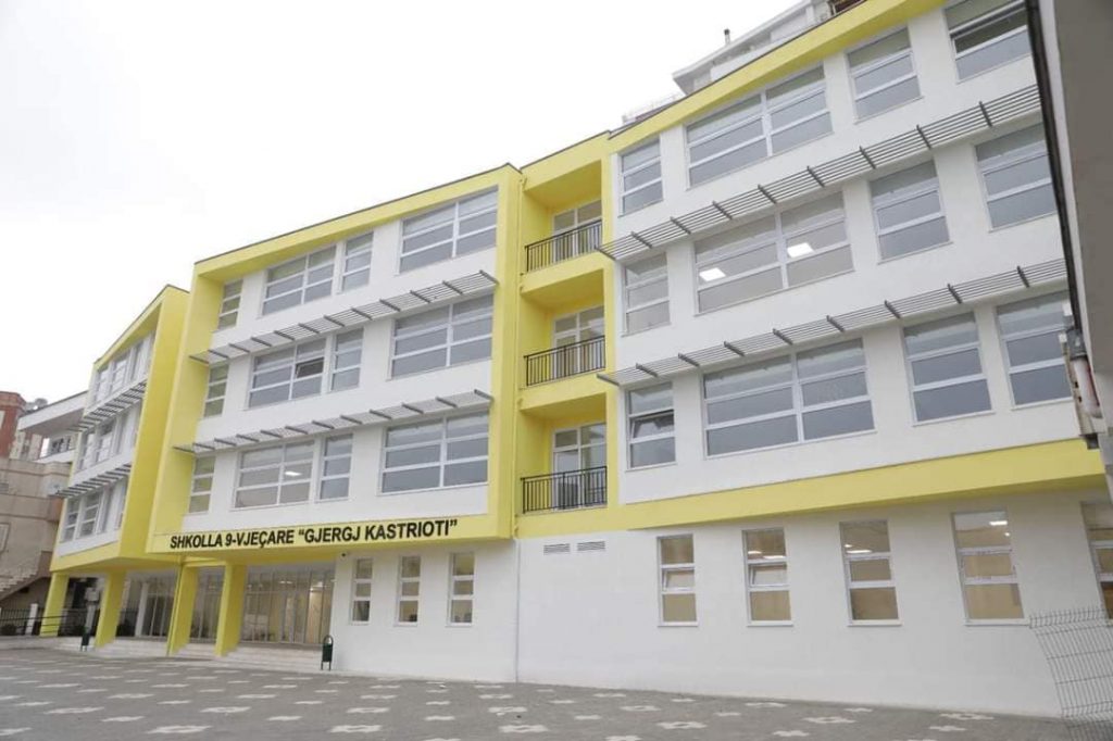Rama: Shkolla “Gjergj Kastrioti” në Lezhë me kushtet më të mira për 700 nxënës