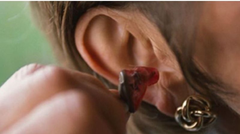 Humbja e dëgjimit dhe zbokthi, 3 simptomat e pazakonta që ju paralajmërojnë se vuani nga sëmundja e pashërueshme