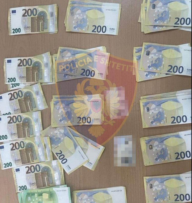 Sekuestrohen rreth 32 mijë euro në Durrës dhe Morinë, vihen nën hetim dy persona