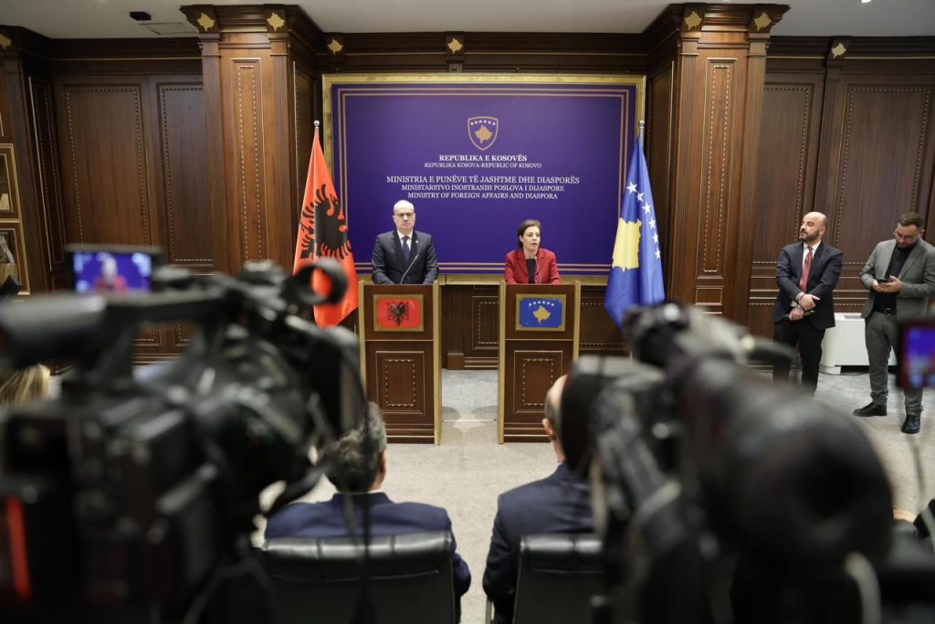 Hasani: Kosova, pranim pa asnjë kusht të propozimeve të BE-së