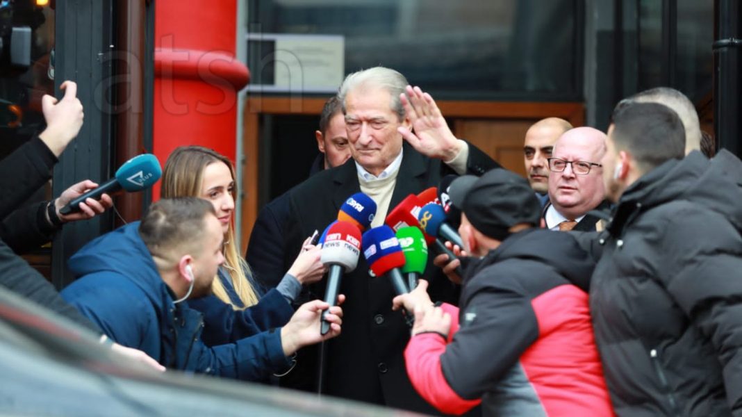 Dosja “Partizani”, Berisha mbërrin në SPAK për t’u marrë në pyetje