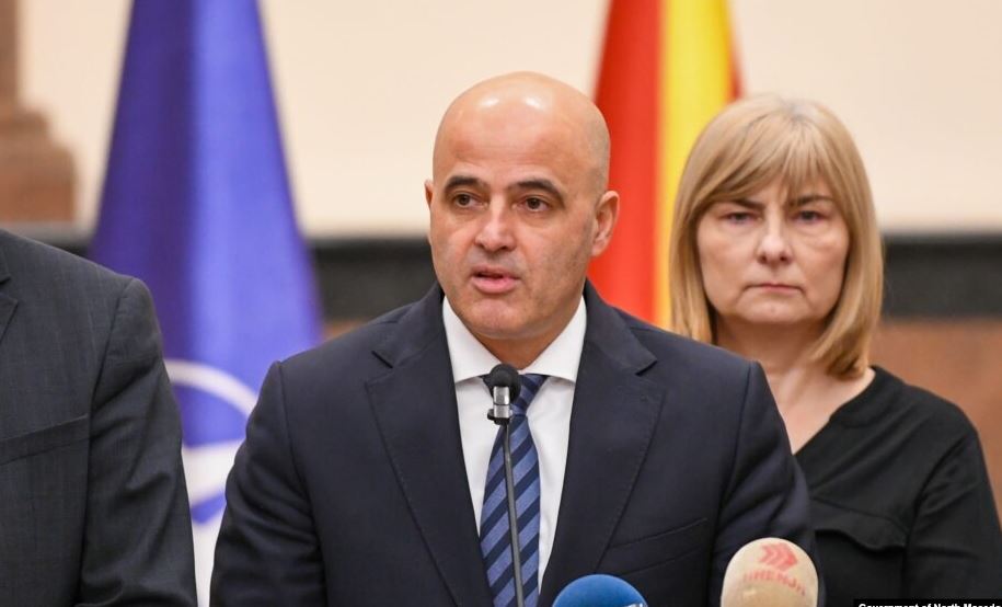 Qeveria e Maqedonisë së Veriut dorëhiqet të enjten, ja arsyeja
