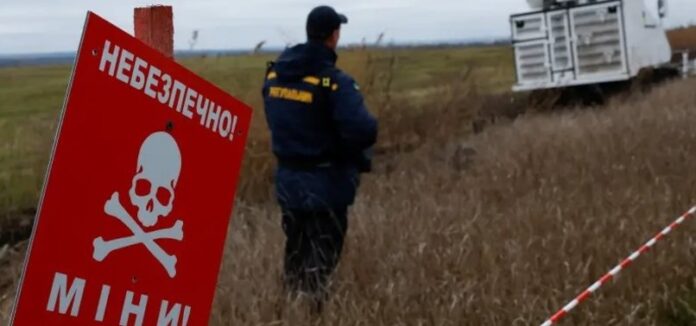 Human Rights Watch i kërkon Ukrainës të hetojë përdorimin e minave kundër personelit