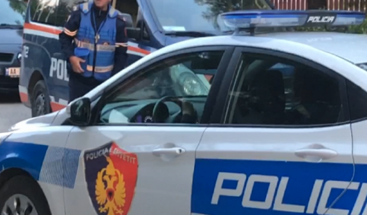Qëlloi e armë në drejtim të një automjeti në lëvizje, arrestohet 39-vjeçari në Elbasan