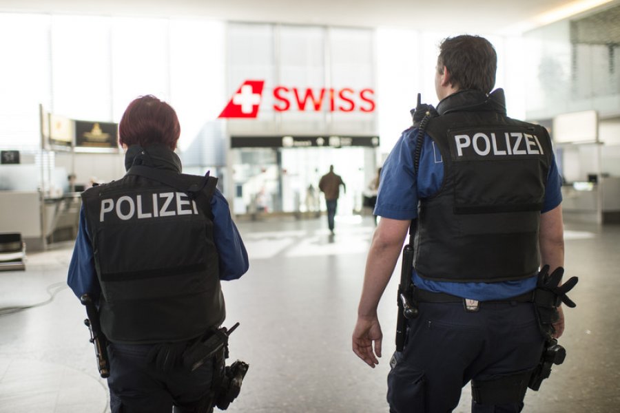 Si i huaj, çfarë mund dhe s'mund t’ju kërkojnë autoritetet zvicerane