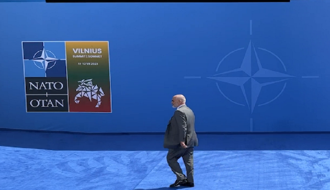Kryeministri Edi Rama mbërrin në Samitin e NATO-s në Vilnius