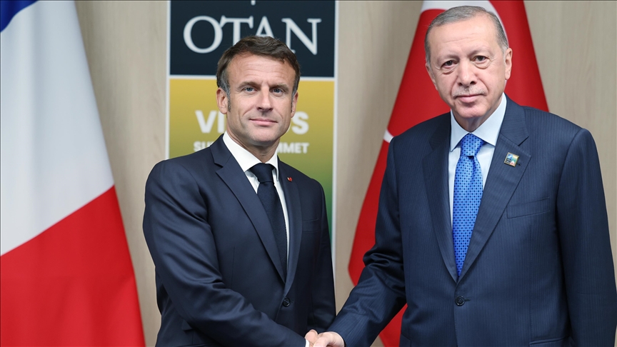 Presidenti Erdoğan u takua me homologun francez në Lituani